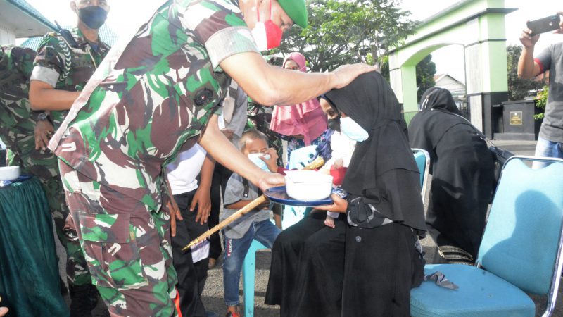 Rutinitas Brigen TNI Achmad Fauzi Selaku Danrem 061/Sk Bogor Bersama Istri Berbagi Kasih Untuk Yatim, Kaum Dhuafa dan  Disabilitas