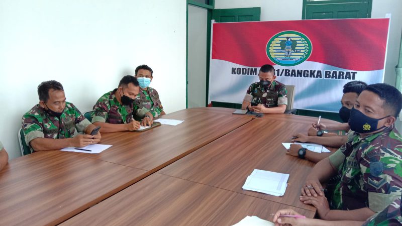 Komandan Kodim 0431/Bangka Barat Laksanakan Vicon Tentang Rapat Persiapan Pencanangan Zona Integritas Menuju WBK/WBBM Jajaran TNI- AD Tahun 2022.