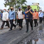 Bobby Nasution Tinjau Drainase Di Jalan Bajak II, Keluhan Warga Langsung Ditindaklanjuti
