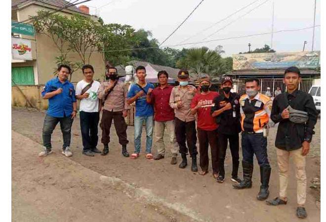 Merasa Tertantang, Ormas Dan LSM Kabupaten Bogor Semangat Mendamping Petugas Pos Pantau PERBUP 120.
