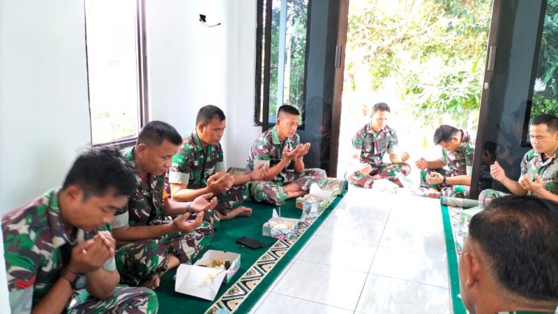 Koramil 431-03/Kelapa, Laksanakan Jam Komandan dan Makan Bersama Dalam Rangka Hut Korem 045/Gaya ke 12.
