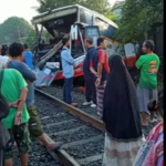 Korban Meninggal Insiden Bus Harapan Jaya Tertabrak KA di Tulungagung Bertambah