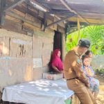 Camat Lawang Kidul Sambangi Keluarga Prasejahtera Warga Lingkungan Mandala Tanjung Enim