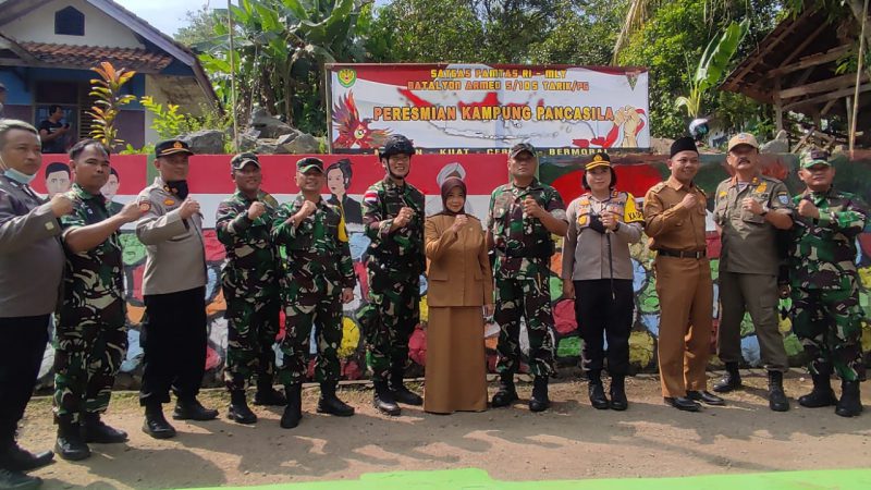 Peresmian Kampung Pancasila Tutup Rangkaian Latihan Pra Tugas Prajurit Yon Armed 5/105/Tarik Yang di Gelar Rindam III/Slw
