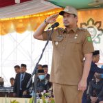 Inspektur Upacara Di Pesantren Ar Raudlatul Hasanah, Bobby Nasution Ajak Santri & Santriwati Bersama Tingkatkan Perekonomian Umat