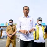 Presiden Jokowi Bantah Penghapusan dan Pengalihan Pelanggan Listrik Daya 450 VA