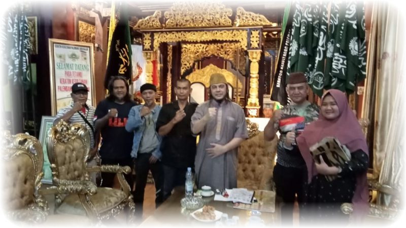 Sambut Baik Kedatangan Ketua Rumah Adat Desa Lingga, Sultan Iskandar Mahmud Badaruddin: Kebudayaan Asli Desa Lingga Perlu Diangkat dan Dilestarikan