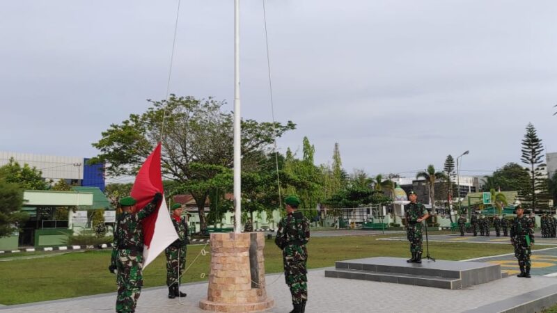 Komando Distrik Militer (Kodim) 1015/Sampit Menggelar Upacara Bendera