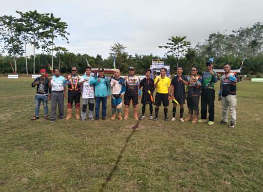 Pembukaan Turnamen Sepakbola Dihadiri Danramil 1015-08/Mentaya Hulu
