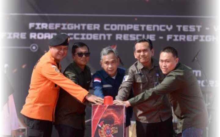 PTBA Gelar The 1st South Sumatera Fire and Rescue Challenge