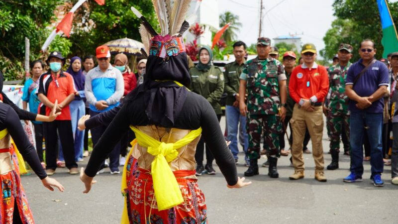 Dandim 1019/Ktg, Menghadiri Sekaligus Membuka Kegiatan Lomba Balap Katinting Kecamatan Kamipang Tahun 2023