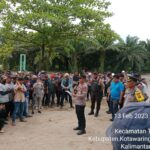 Ratusan Warga Desa Hanjalipan Menggelar Aksi Demo Damai Di Depan PKS PT. KKPS 3