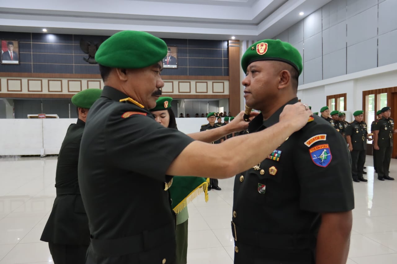 Pangdam XII/Tpr Pimpin Sertijab Danrem 102/Pjg dan Jabatan Strategis Lainnya