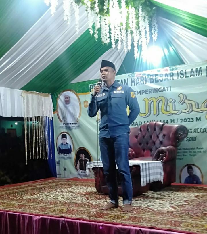 Suherman Oki Ketua Karang Taruna Cilaku Merespon Dengan Baik Kegiataan Di Kp. Cilaku Hilir.