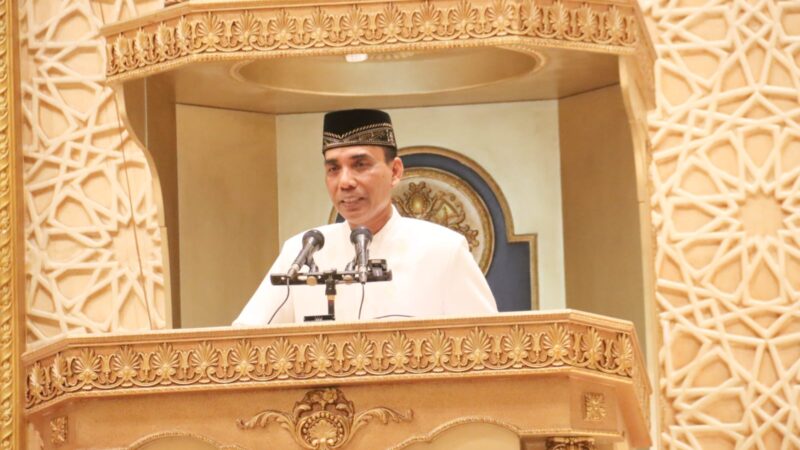 Hari Keenam Ramadhan, Wakabintaljarahdam XII/Tpr Beri Kultum di Masjid Raya Mujahidin Pontianak.