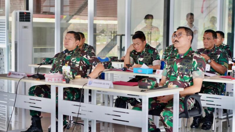 DANREM 121/ABW SAMBUT KUNJUNGAN KERJA PANGLIMA TNI DI WILAYAH PERBATASAN DARAT RI-MALAYSIA