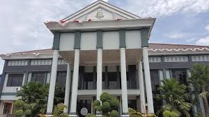 Tim Pemantau Keuangan Negara (PKN) Kabupaten Sampang Menanyakan Kinerja Kejaksaan Negeri (Kejari) Sampang Selama Ini.