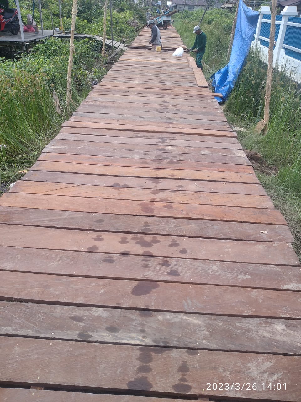 Jalan Jembatan Titian di Kelurahan Pegatan Hilir RT. 05/ RW. 002 Kecamatan Katingan Kuala Kabupaten Katingan Telah Selesai Dikerjakan.