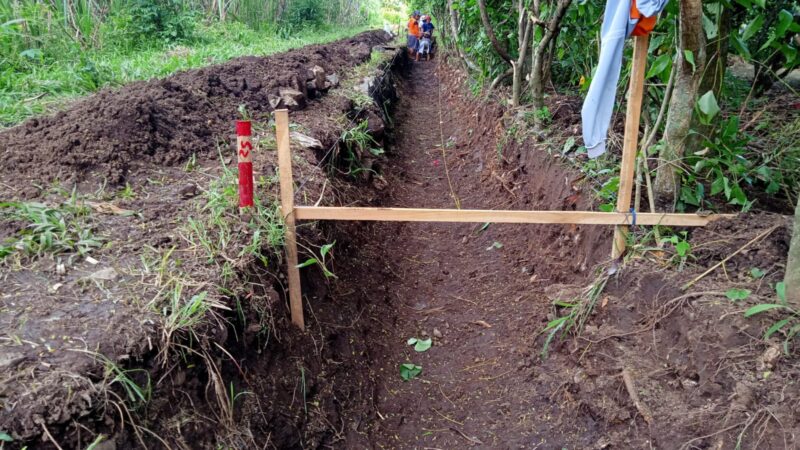 REHABILITASI SALURAN IRIGASI BLOK SUMUR SUMBER BERKAH DESA DUKUH KECAMATAN BENDO KABUPATEN MAGETAN.