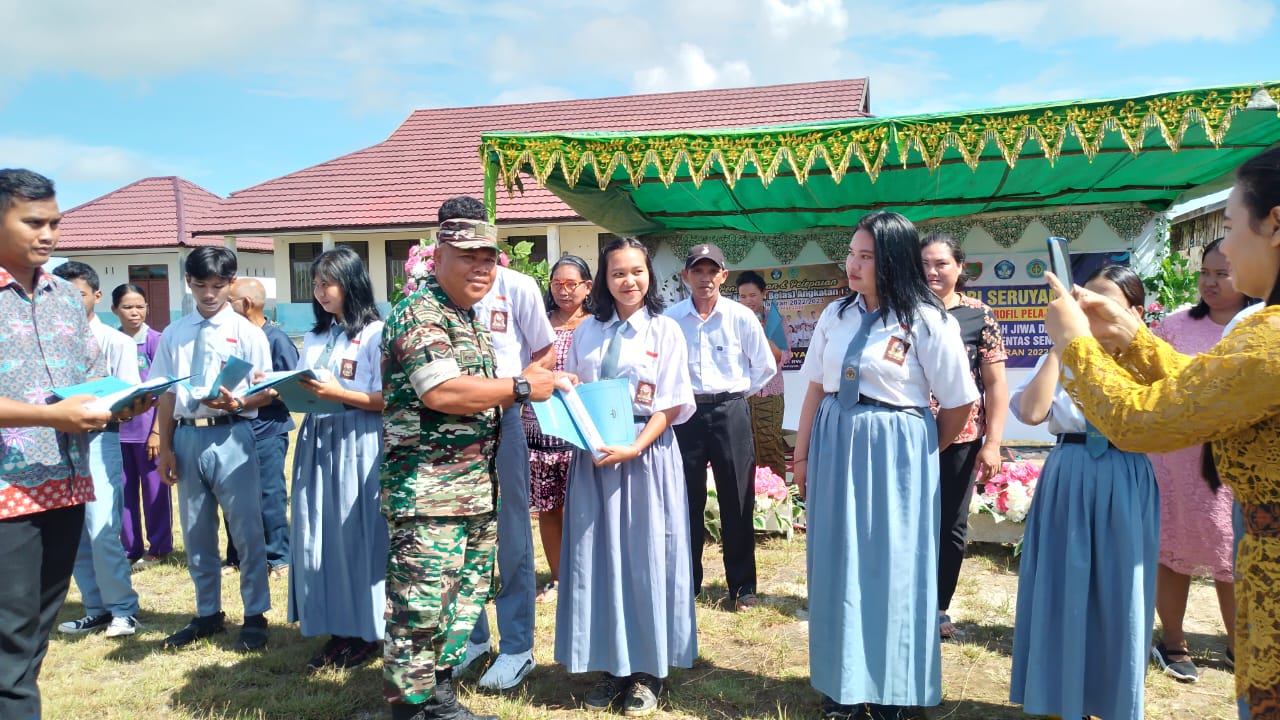 Pengumuman Kelulusan dan Perpisahan SMA PGRI Dihadiri Babinsa Koramil 1015-10/Telaga Pulang