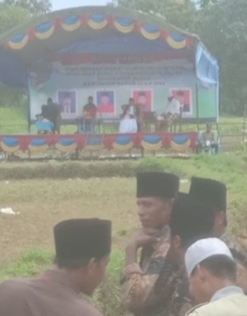 Pilkades Serentak di Desa Lombang Dajah Kecamatan Blega Kabupaten Bangkalan Berlangsung Dengan Aman dan Kondusif.