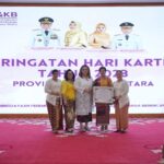 Puncak Peringatan Hari Kartini 2023 Sumatera Utara Guru Honorer Asal Pakpak Bharat Raih Penghargaan Perempuan Berjasa Dan Berprestasi Bidang Pendidikan