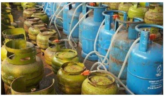 Pengoplos Gas Elpiji Subsidi di Rumpin Bogor Beroperasi Terang Terangan, APH Tutup Mata