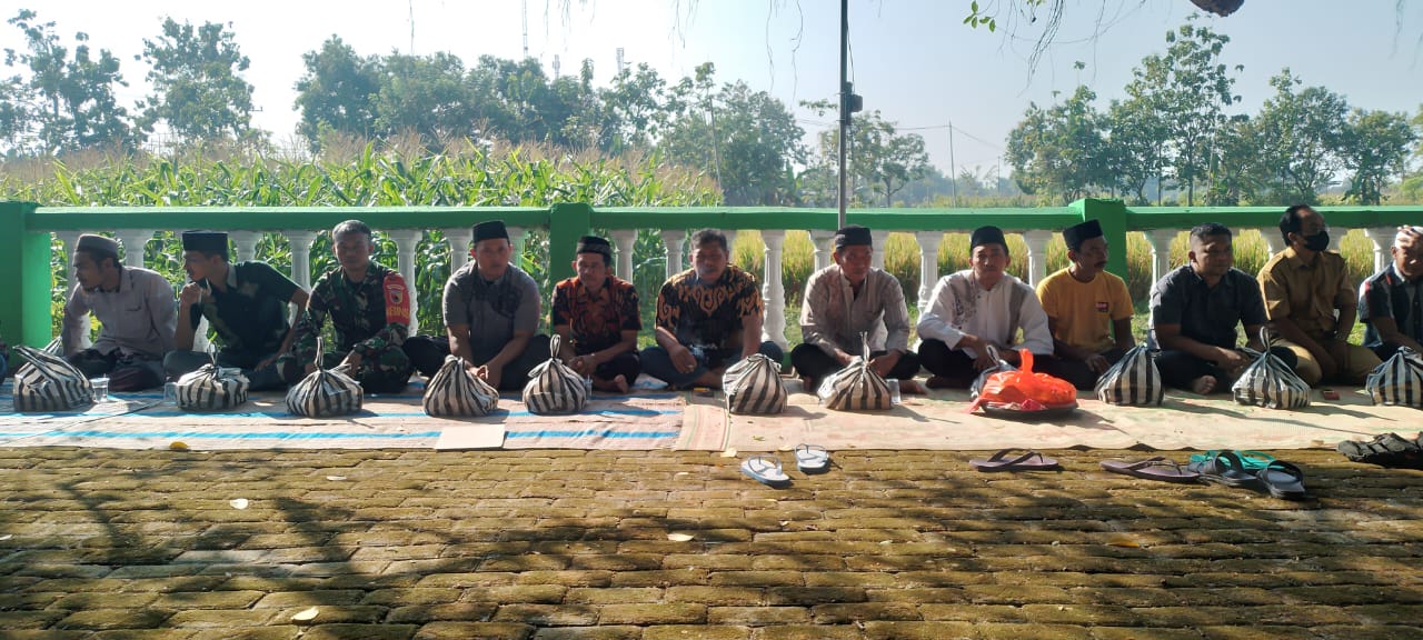 Bersih Desa di Dusun Sambirobyong Desa Pangkur Kabupaten Ngawi Jadi Momentum Yang Tepat Untuk Nguri-uri Seni dan Budaya