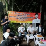 Suherman Oki Ketua Karang Taruna Kecamatan Tenjo, Menyambut Dengan Baik Kang Irpan Darajat Ketua Kartar Kabupaten Bogor Dan Juga Rekan Karang Taruna Lainnya.