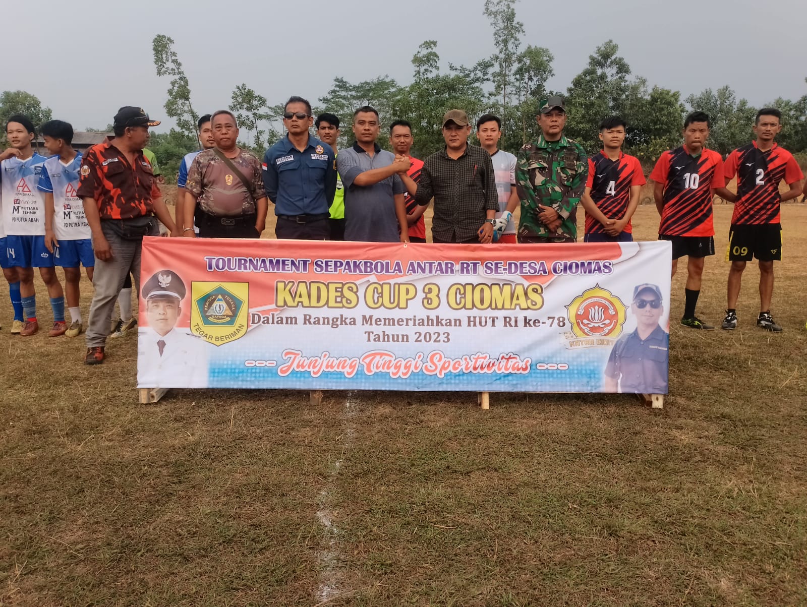 Kades Cup Ke Tiga Pemdes Ciomas Bogor, Suherman Oki Berharap Agar Selalu Jaga Sportifitas.