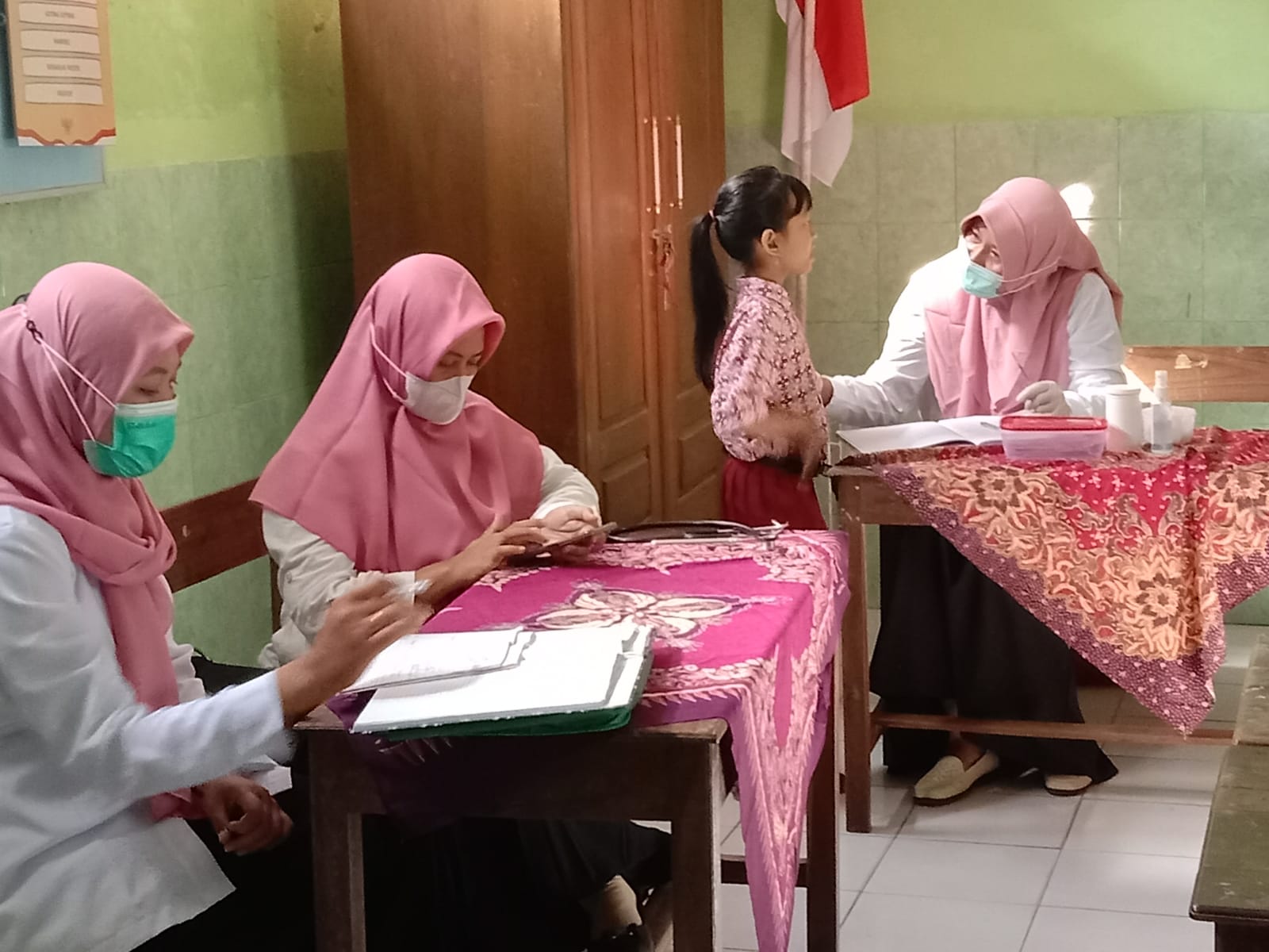 Skrining Siswa SD Negeri 1 dan 2 Bulus Oleh Puskesmas Bandung Tulungagung, Ini Harapan Kepala Sekolah