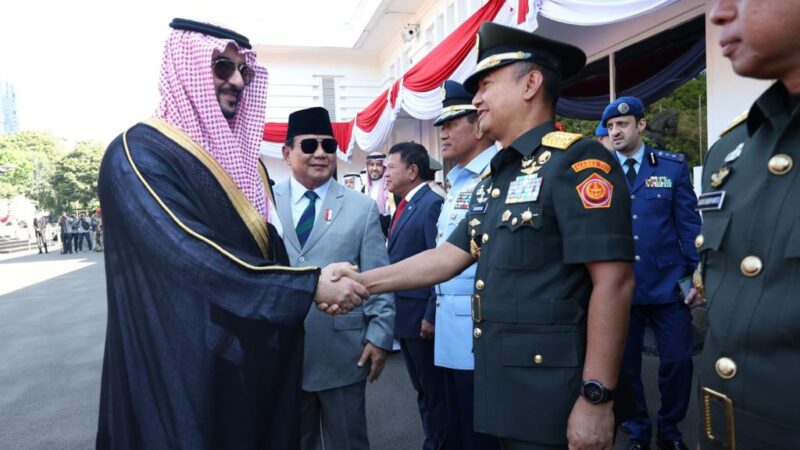 Tingkatkan Kerja Sama Dan Diplomasi Pertahanan, Kasum TNI Bertemu Dengan Menhan Arab Saudi