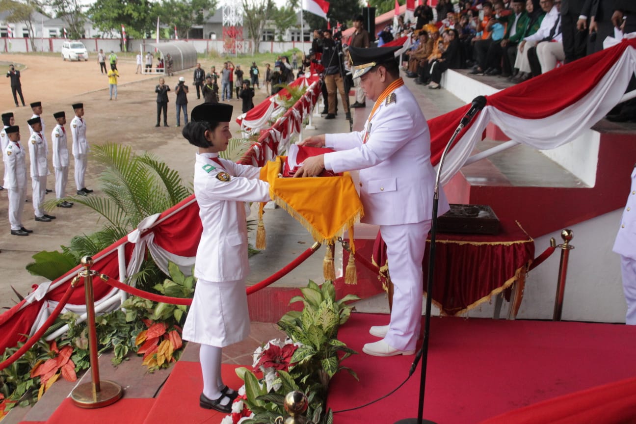 Dandim 1015/Sampit Ikuti Upacara Detik-Detik Proklamasi HUT Kemerdekaan Republik Indonesia Ke 78.