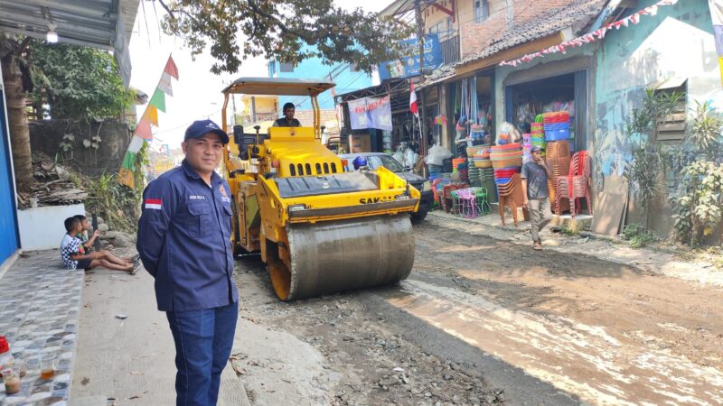 Azhar Siroj Caleg DPRD Kabupaten Bogor Dapil 4, Bersama Karang Taruna Desa Cinangka Siap Kawal Pengaspalan Jalan