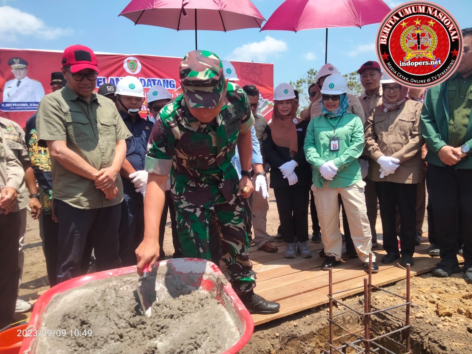 Peletakan Batu Pertama Pembagunan Pabrik Pakan Ternak di Desa Bukit Harapan Kecamatan Parenggean Kotim.