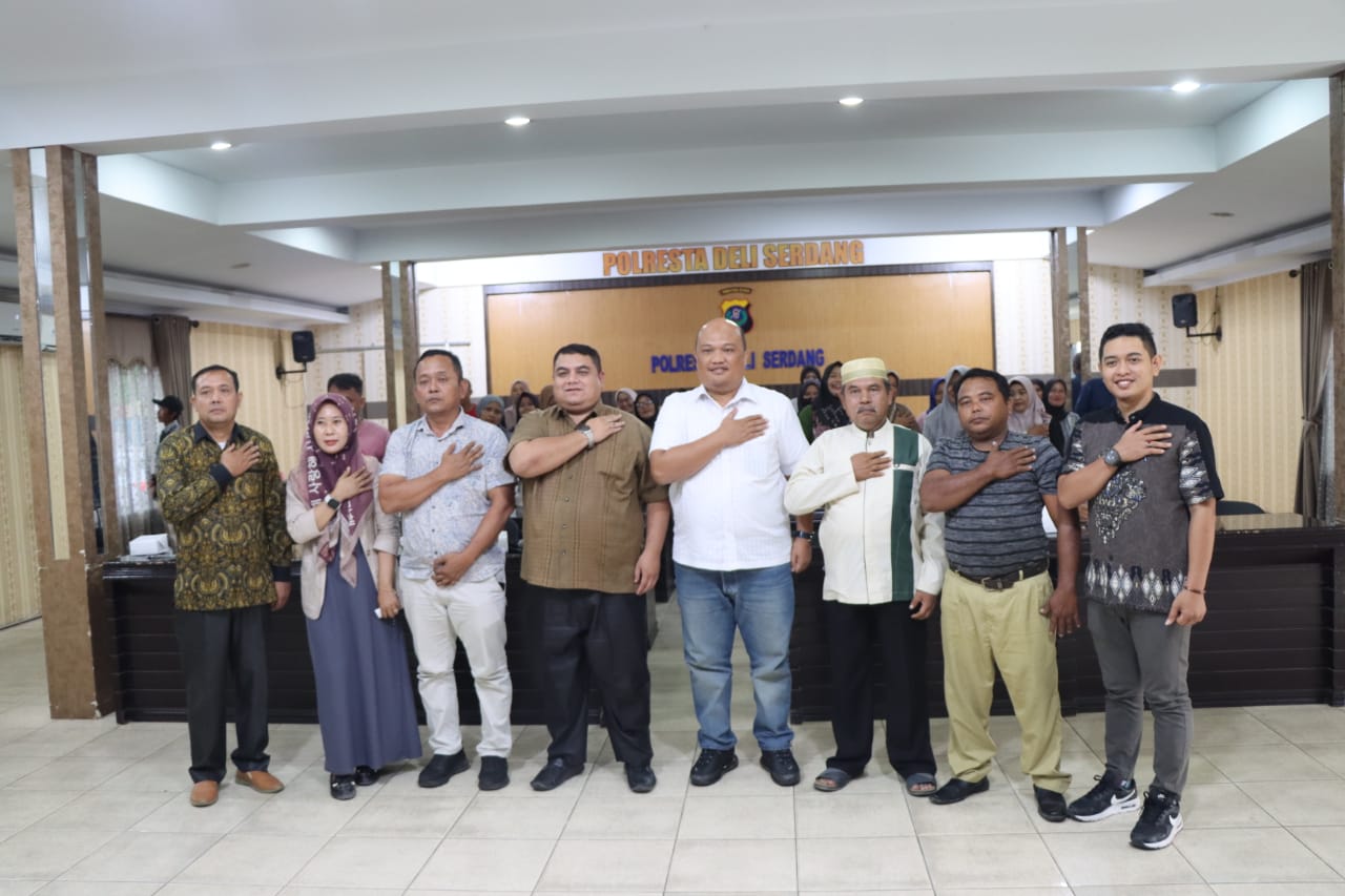 Sosialisasi Posko Kampung Bersih Narkoba dan Survey Publik Dari Universitas Pembangunan Panca Budi Medan