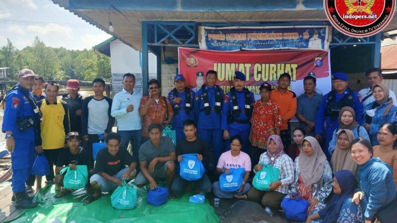 Ditpolairud Polda Kalteng Mendengarkan Keluhan Warga Pesisir Pantai Terluar