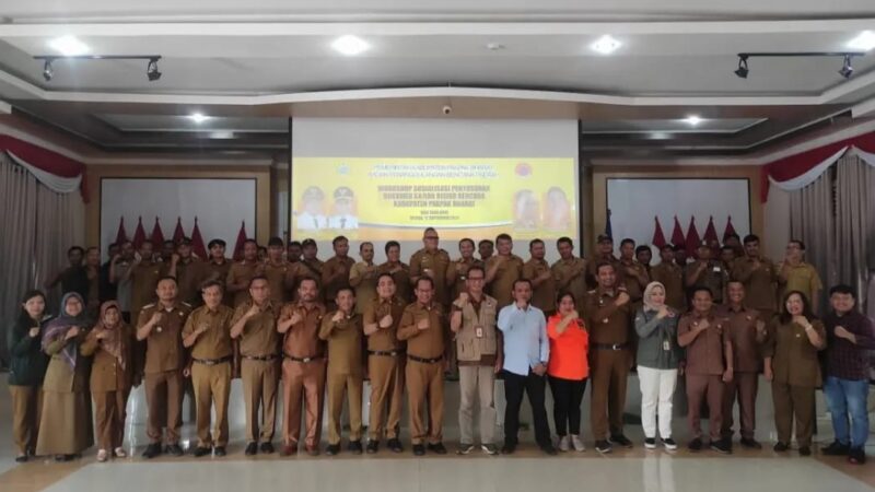 Sekda Pakpak Bharat Membuka Workshop Sosialisasi Penyusunan Kajian KRB