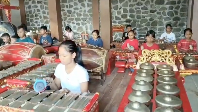 Tampil Tingkat Kabupaten, Siswa SD Negeri 1 Nglampir Tulungagung Tingkatkan Latihan Ekstrakurikuler Karawitan