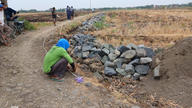 Soal Dugaan Gratifikasi Yang Diberitakan Salah Satu Media Online, Pemdes Cipelem Kabupaten Brebes Angkat Bicara