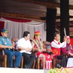 Panglima TNI Dampingi Presiden RI Kunker di Kutai Barat, Kalimantan Timur.