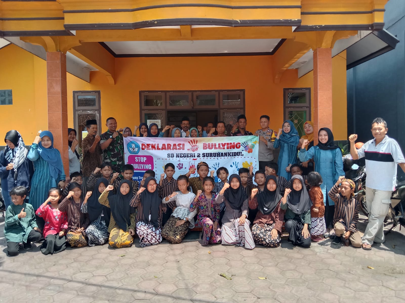Korwil UPASP Beserta Tiga Pilar Kecamatan Bandung Tulungagung Hadir Dalam Sosialisasi Anti Bullying Dan Tindak Kekerasan Di SD Negeri 2 Suruhan Kidul