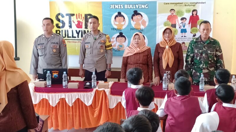 62 Siswa SD Negeri 1 Talun Kulon Ikuti Sosialisasi Anti Bullying Dan Tindak Kekerasan