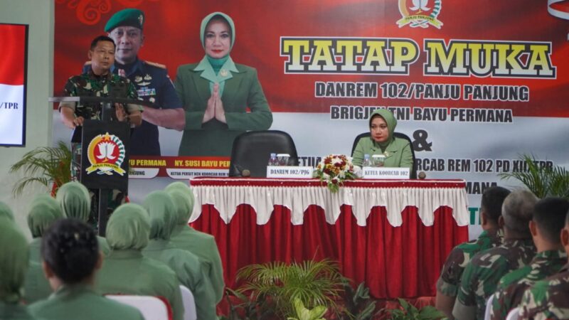 Kodim 1019/Ktg Sambut Danrem 102/Pjg Brigjen TNI Bayu Permana Beserta Ketua Persit KCK Koorcab Rem 102 PD XII /TPR.