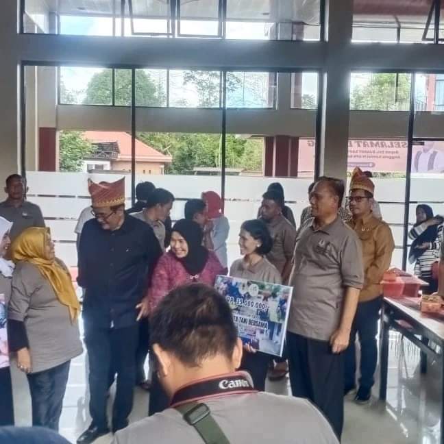 Wabup Terima Dampingi Anggota Komisi IV DPR RI, Djarot Saiful Hidayat.