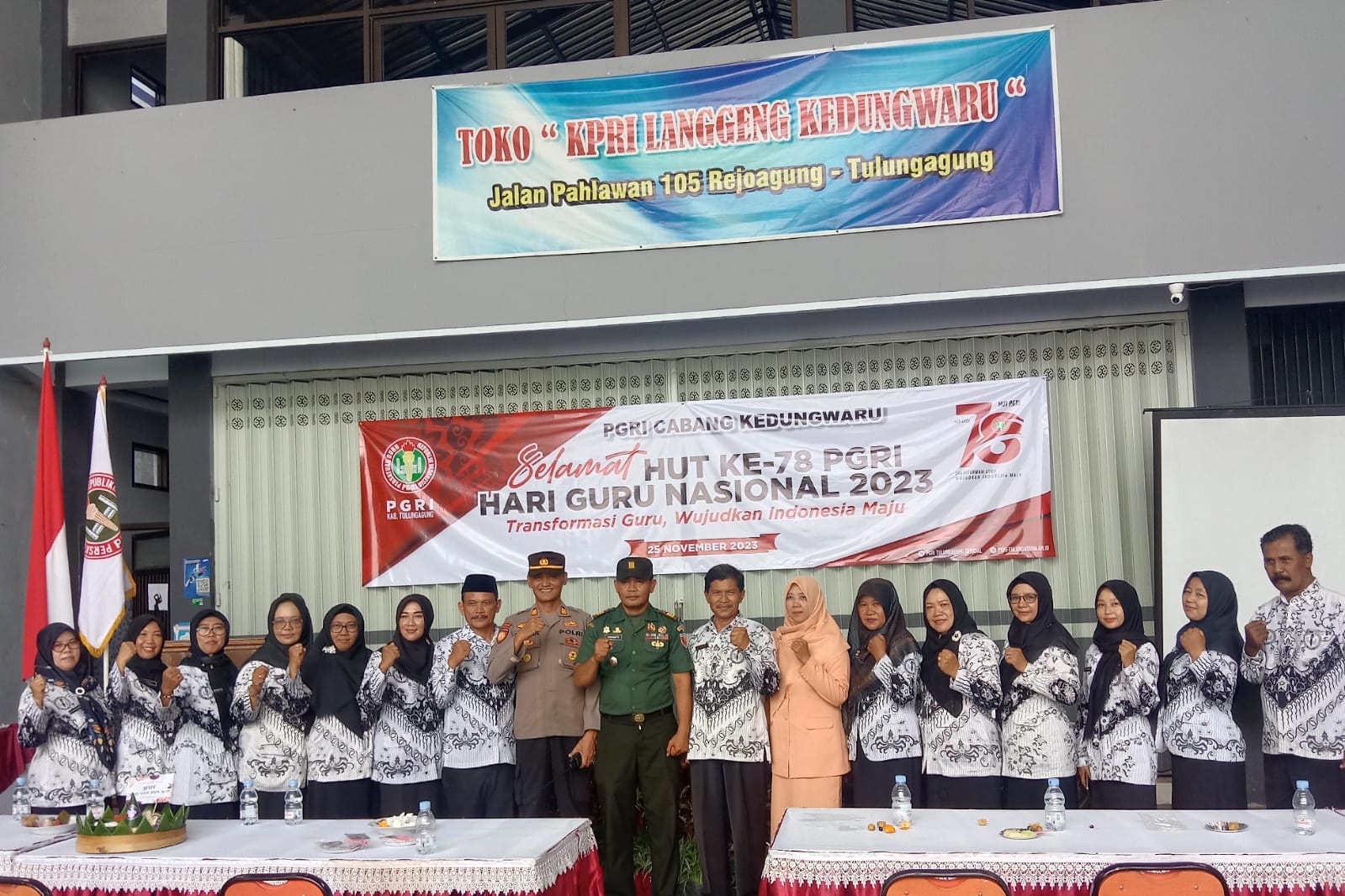 Forkopimcam Kedungwaru Hadir Langsung Dalam Peringatan PGRI Ke-78 Dan Guru Nasional 2023