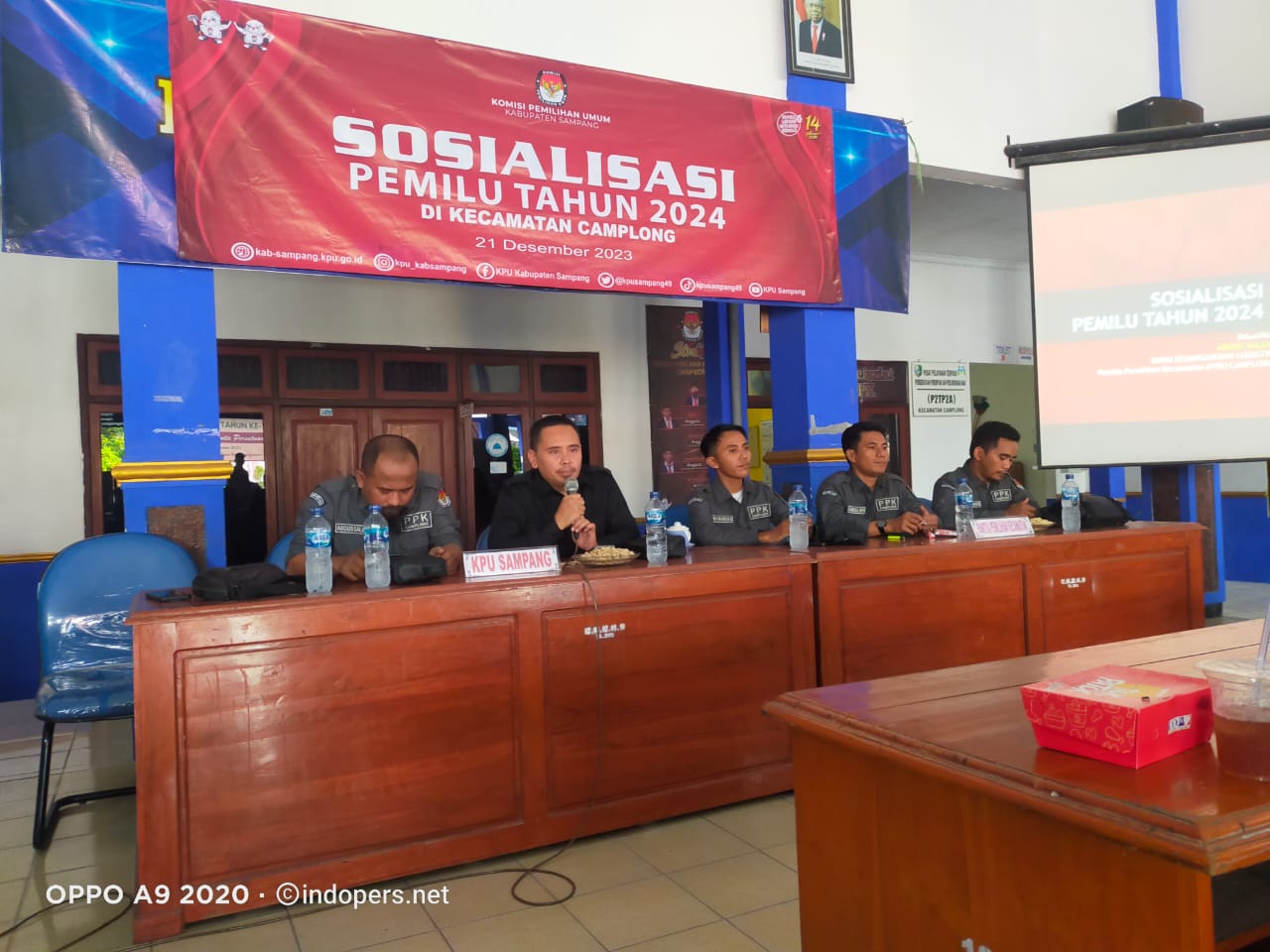 PPK Camplong Sampang Gelar Sosialisasi Pemilu 2024 Kepada Kaum Milenial.