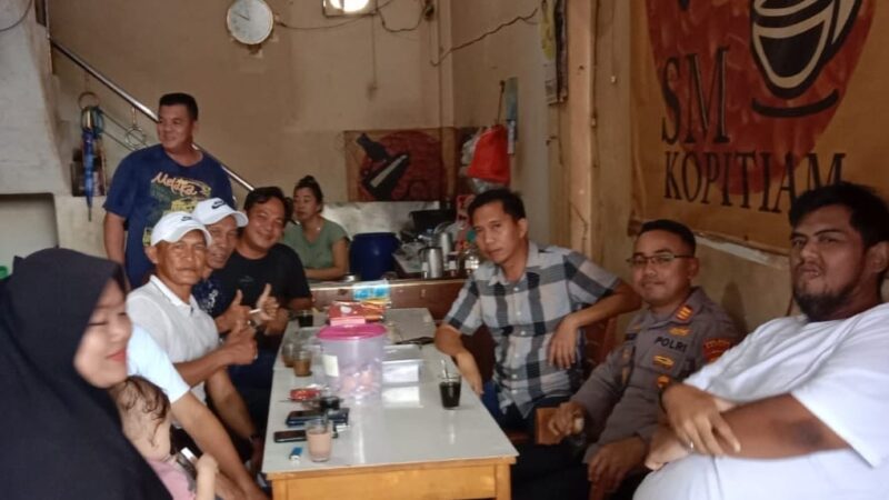 Jalin Silaturahmi dan Perkuat Sinergitas Kapolsek Belinyu Bangka Utara Ngopi Bareng Bersama Awak Media