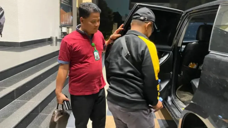 Terduga Otak Sindikat Joki Tes CPNS Kejaksaan RI Diringkus Kejati Jatim.