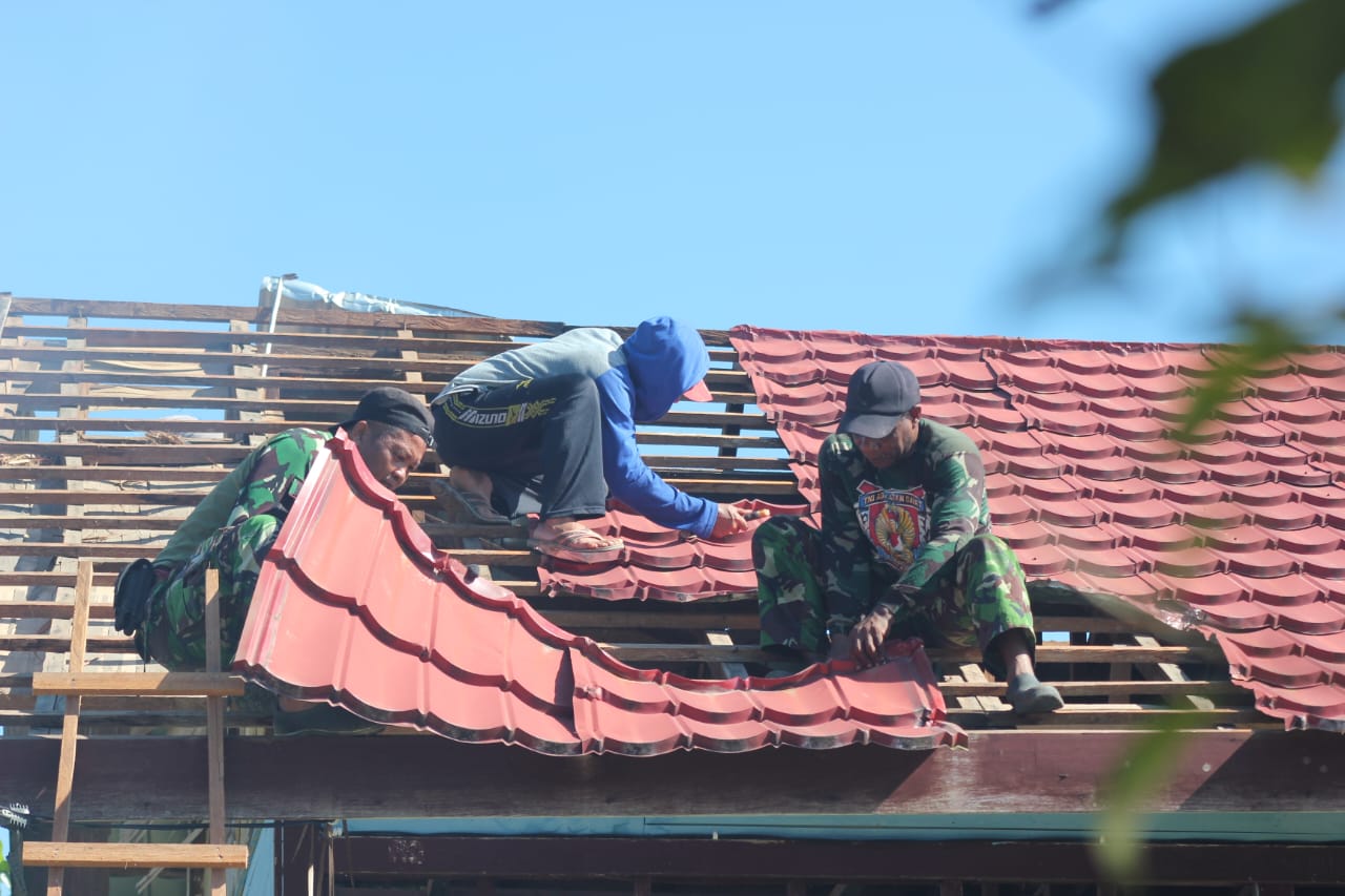 Dengan Adanya Program TMMD Dari Kodim Palangka Raya, Sekolah Dasar Di Desa Bangun Sari Menjadi Layak